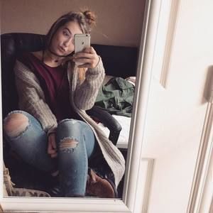 Meet your Posher, Breana